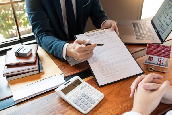 traditional banks vs online lenders